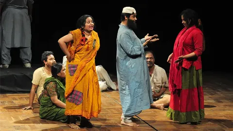 Shomoy Theater Group Celebrates 46th Anniversary with a Powerful Performance of 'Vager Manush'