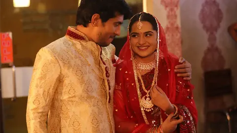 Tawsif Mahbub's 'Porir Moto Bou' Keya Payel